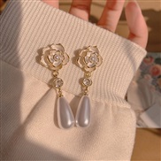 (EHgold   Silver needle) flower Earring fashion retro Pearl flowers earrings samll ear stud woman