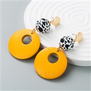 ( yellow)Korean style fashion samll creative geometry hollow Wood earrings woman Bohemia long style Earring