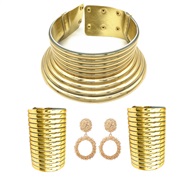 ( Gold)occidental style long Africa ethnic style exaggerating Metal Collar set