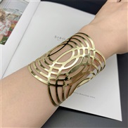 ( Gold)racelet opening bangle woman occidental style exaggerating width bangle Metal surface width bangle