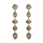 (black and white)Autumn and Winter long style earrings occidental style Earring woman multilayer geometry Alloy earring