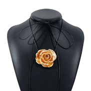 ( Gold)occidental style three-dimensional Alloy flowers necklace  retro elegant belt wind chainnecklace