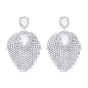 ( White K)E occidental style drop diamond tassel earrings  exaggerating atmospheric elegant flash diamond banquet tempe