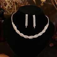 (LNTL 2 necklace+ silvery White Diamond  A style)  occidental style fashion claw chain Rhinestone weave style necklace 