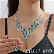 (GDTL 17  green  crystal) occidental style crystal necklace earrings two set fashion high-end color necklace earrings
