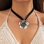 ( necklace  White K 6 9 )occidental style ethnic style retro flowers necklace woman samll all-Purpose velvet flowers Co