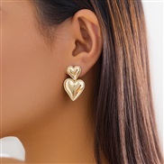 ( 3  Gold 3 41)occidental style  fashion Metal Peach heart love ear stud  retro all-Purpose Stripe Earring