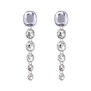 ( Silver)occidental style Round beads earrings exaggerating pendant Earring retro all-Purpose ear stud banquet Earring
