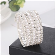 (7 Silver)Korean style multilayer Pearl Rhinestone bangle woman elegant flash diamond elasticity bracelet exaggerating 