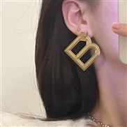 ( Gold)ins samll diamond Double Word ear stud occidental style fashion high Ladies wind earrings