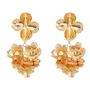 ( Gold)Autumn and Winter Alloy earrings flowers Earring woman trend occidental style exaggerating Metal