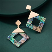 (CC2)occidental style fashion Street Snap wealthy wind travel color natural Shells earrings earring woman