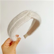 ( Beige )new color all-Purpose temperament velvet width Headband Winter Headband