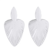 ( White K)E occidental style fashion Metal pendant earrings  personality exaggerating leaves pattern geometry Earring w