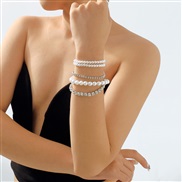 ( White K) elegant Pearl flash diamond bracelet set  fashion retro fully-jewelled multilayer woman