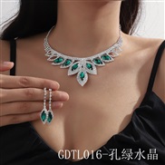 (GDTL 16   green) occidental style necklace set fashion high-end crystal necklace earrings two