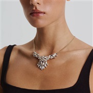 ( Silver) new exaggerating Rhinestone necklace  summer fashion fully-jewelled clavicle chain occidental style necklace