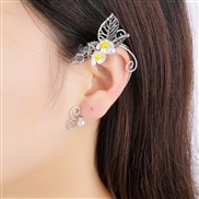 (6 2) Earring occidental style retro flowers rose tassel Ear clip