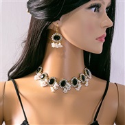 (E5863 3/ black)occidental style retro exaggerating diamond set  luxurious necklace Round Pearl tassel earrings woman