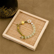 (S318)Chinese style flower  medium beads bracelet Pearl rope