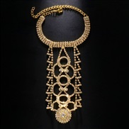 ( Gold)new bride Rhinestone bracelet  occidental style fashion hollow brilliant bracelet racelet