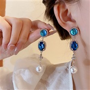 ( Silver needle  Silver  blue)silver diamond Pearl tassel ear stud necklace retro palace wind earrings Earring woman