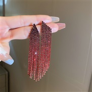 ( Silver needle  red)silver diamond gradual change color triangle long style tassel earrings occidental style exaggerat