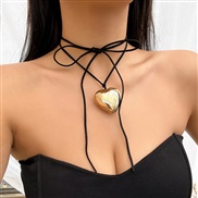 (peach heart   necklace)occidental style  exaggerating big love pendant necklace  brief velvetchocke