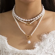 ( 2 GoldSuit  3268)occidental style  temperament Pearl necklace  creative Irregular chain clavicle woman