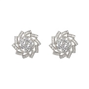 ( Silver)bronze embed zircon earrings flowers ear stud woman Round flowers occidental style brideearrings