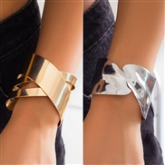 occidental style  fashion Metal surface bangle  personality hollow geometry opening