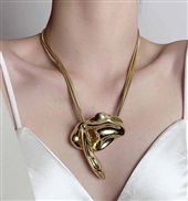 ( Gold)occidental style exaggerating personality surface multilayer chain Word buckle necklace temperament clavicle c