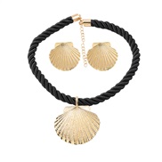 ( black)trend earrings necklace set woman Alloy Shells pendant occidental style wind