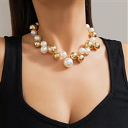 ( 1  Gold+ white 5725)occidental style  exaggerating big Beads short style circle woman  punk temperament imitate Pearl