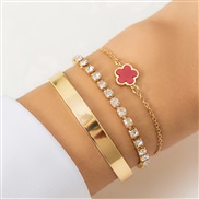 ( Gold+ red 4767)occidental style  retro Rhinestone chain clover bracelet  brief geometry surface bangleracelet