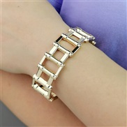 ( Gold)occidental style hollow bangle width Alloy female personality wind exaggerating wind
