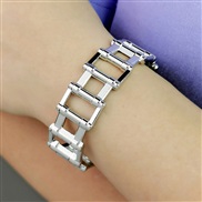 ( Silver)occidental style hollow bangle width Alloy female personality wind exaggerating wind