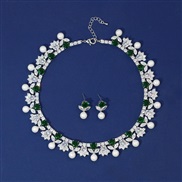 ( green) Pearl zircon flowers necklace high clavicle chain chain earrings set