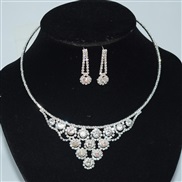 (XL 2176  Silver)occidental style bride leaves flowers silver color necklace earrings two Rhinestone claw chain set
