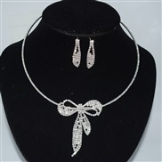 (XL 2178  Silver)occidental style bride leaves flowers silver color necklace earrings two Rhinestone claw chain set