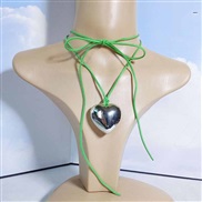 ( 2   green)occidental style necklace velvet clavicle chain big love pendant Collar