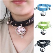 ( transparent) dayzier woman Collar leather necklace