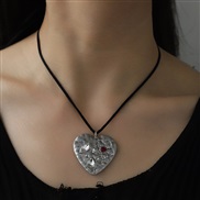 (DNXN 4596)  spring summer series love retro necklace woman  occidental style fashion