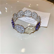 ( Bracelet  white  gray purple)Irregular Round Five-pointed star bracelet more wind personality samll woman