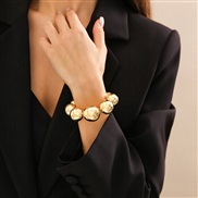 ( Bracelet  Gold 2335)occidental style  punk exaggerating geometry beads necklace woman  retro fashion beads short styl