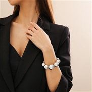 ( Bracelet  White K 2335)occidental style  punk exaggerating geometry beads necklace woman  retro fashion beads short s
