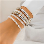 ( 2  White K+ white 476 )occidental style punk wind imitate Pearl beads bracelet set exaggerating personality Metal tub