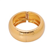 ( Gold)occidental style exaggerating classic pattern width bangle  head geometry Metal wind opening
