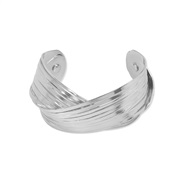 ( White K)occidental style exaggerating fashion surface bangle  personality hollow geometry opening