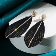 ( black)occidental style personality trend leather earrings woman Alloy diamond leaves pendant exaggerating Earring tem